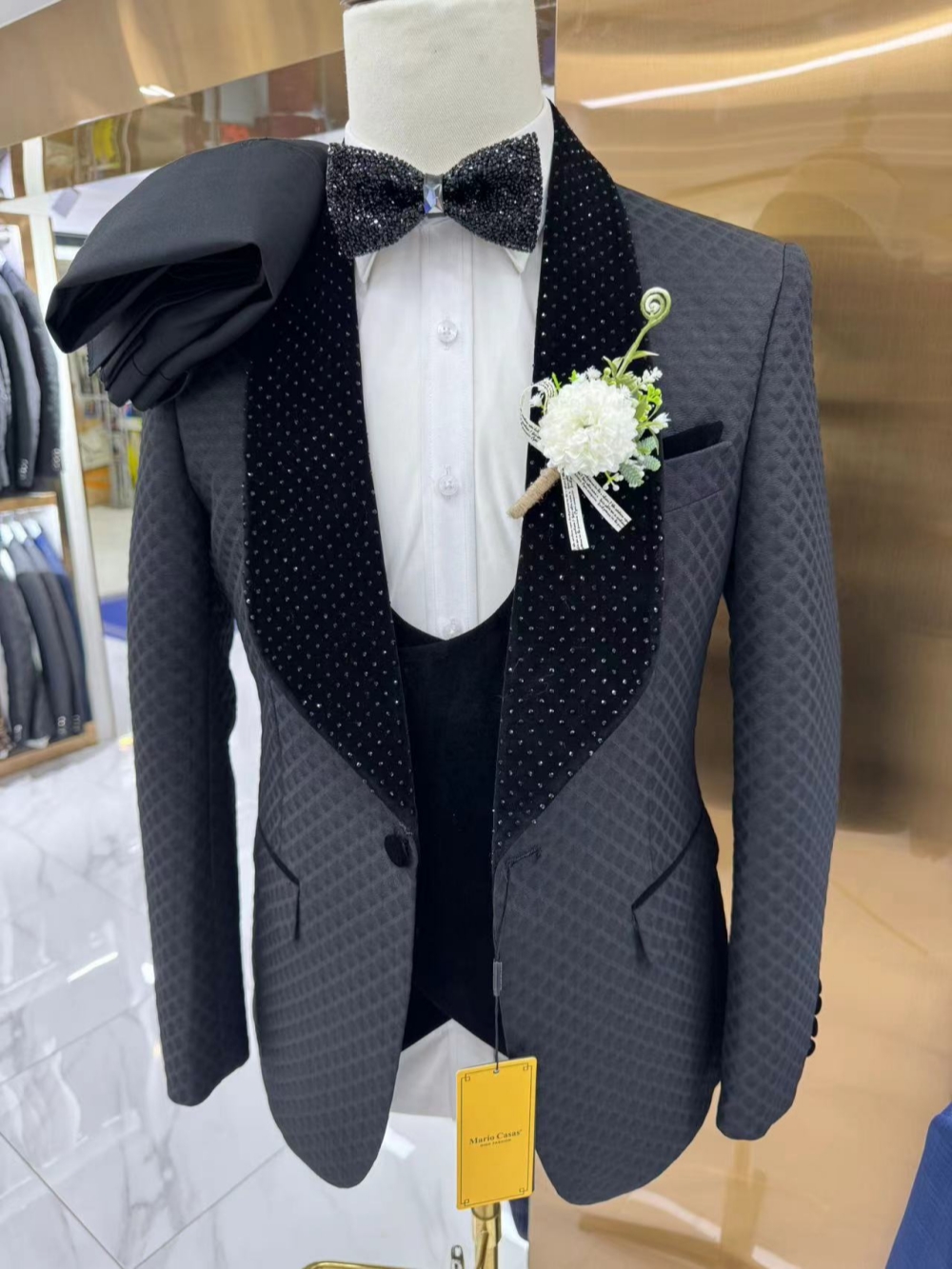 New Luxurious Beaded Tuxedo 3  - Men Formal Wear 2025 recensie en prijs
